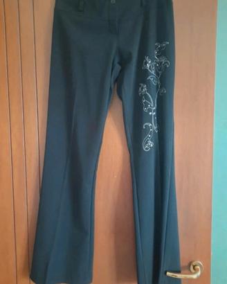 Pantalone a zampa