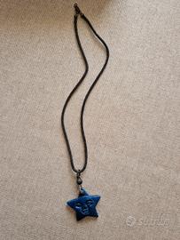 Collana ciondolo a forma di stella