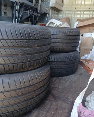 Gomme estive