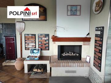 Caminetto a legna con panca - Piazzetta