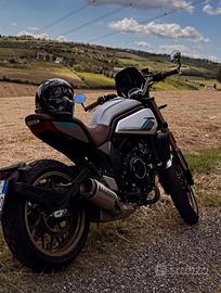 Clx 700 Heritage CF moto