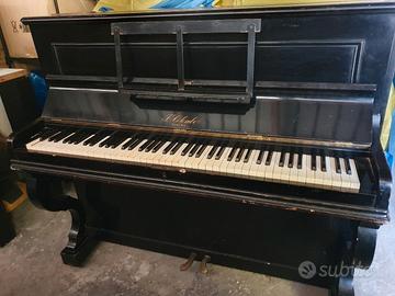 pianoforte F.Colombo