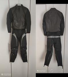 Tuta in pelle dainese caschi e sottocasco