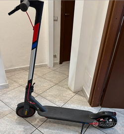 Monopattino elettrico Xiaomi pro