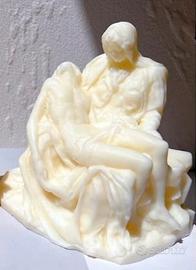 La Pieta’ di Michelangelo