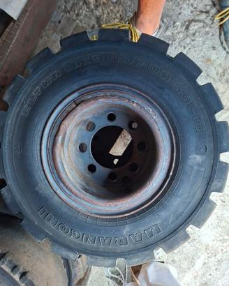 TRENO GOMME COMPLETO