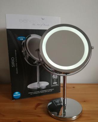 Specchio con luce ingrandente 5x