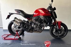 Ducati Monster V2 896