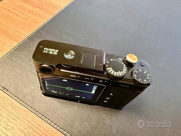 Fujifilm X-E5 Nera Pari al nuovo In garanzia