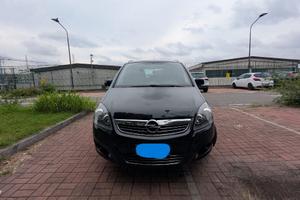 Opel Zafira 150 CV – 7 Posti – Motore 120.000 km