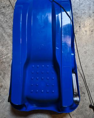 Bob da neve a posto singolo in plastica blu