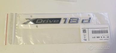 Scritta LOGO BMW X1 X2 XDRIVE 18D cod. 5114849601