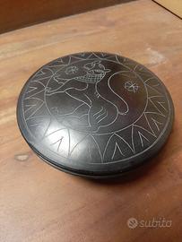 Riproduzione Pisside di Bucchero