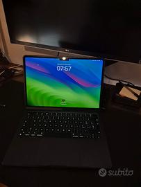 MacBook Air M2 (2022)