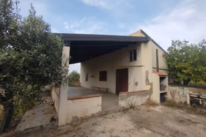 Casa indipendente con terreno piana marina manfria