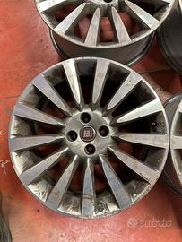 CERCHI USATI RAGGIO 17 POLLICI FIAT Bravo - CPC302