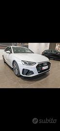 Audi A 4 S/Line