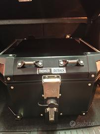 GIVI  Trekker Out back 