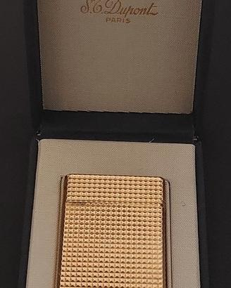 Accendino S.T.Dupont Paris placcato oro