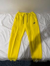 Pantalone Nike Tech Fleece Giallo