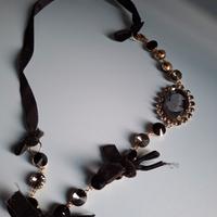 collana in velluto con cammeo