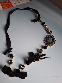 collana in velluto con cammeo