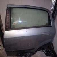 Portiera posteriore sinistra grande punto