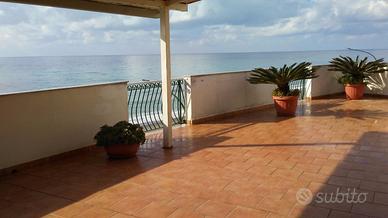 Quadrilocale sul mare