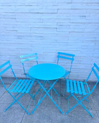 Set da giardino con tavolo e 4 sedie in acciaio