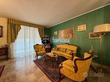 Appartamento a Pieve Emanuele 4 locali