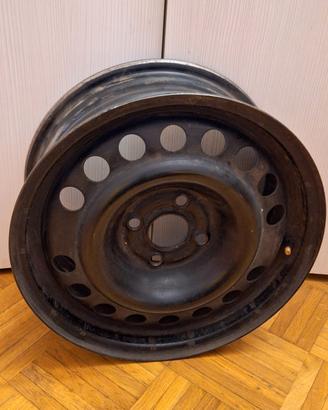 4 Cerchi Auto 6J x 15 H2 ET 43