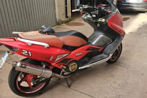 650 TMAX roma e dintorni.