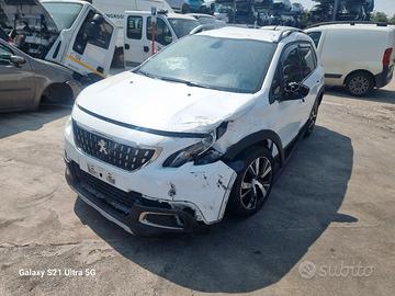 PEUGEOT 2008 ANNO 2019 1500 DIESEL MOTORE YH01