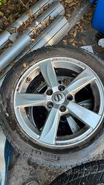 Cerchi in lega Volvo da 16”