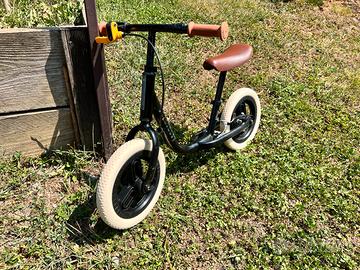 Bici senza pedali B'TWIN Decathlon 10" 2-4 anni