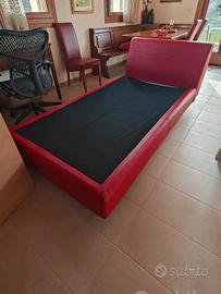 letto una piazza e mezza in ecopelle rossa + rete