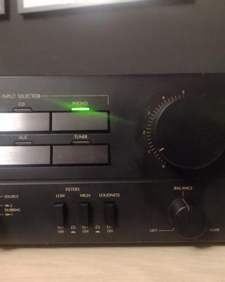 Amplificatore integrato Sansui