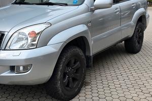 Toyota Land cruiser 120 wagon 