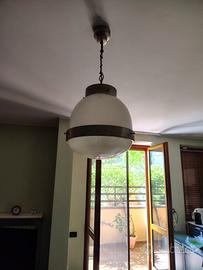 Lampadario Artemide modello Delta