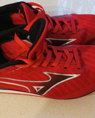 scarpe chiodate 