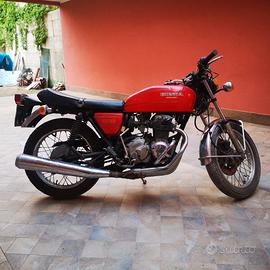 moto d'epoca Honda 400 Four  super sport
