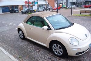 Volkswagen New Beetle 1.6 Cabrio
