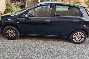 Fiat Punto 1.2 benzina NEO PATENTATI
