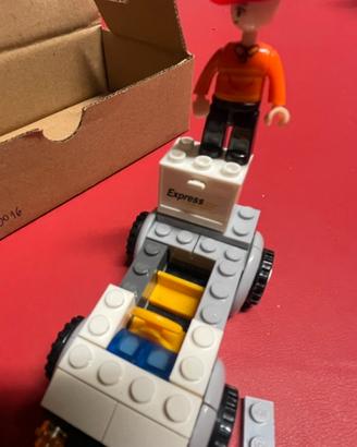 Set Lego macchina e omino Express