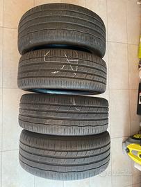 Gomme estive 255/45 R20