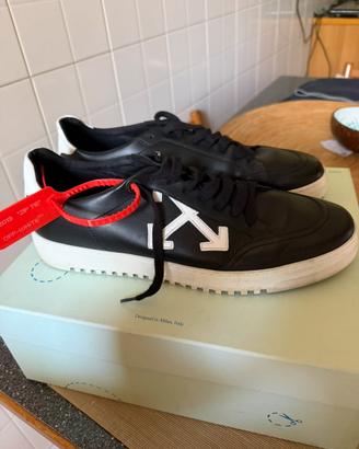 Sneakers Off White nere taglia 42