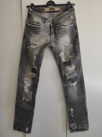 ABSOLUTE JOY Jeans Grigio con Toppe Patch