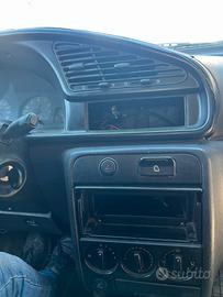 Peugeot 1.9 Aspirato . Motore Nuovo (1.000km)