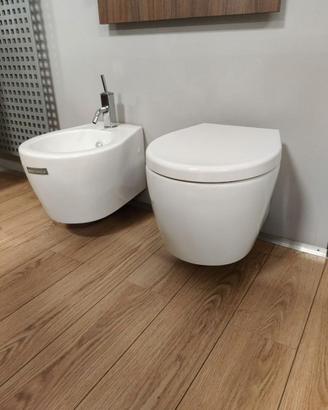 Coppia di sanitari sospesi Galassia serie Xes