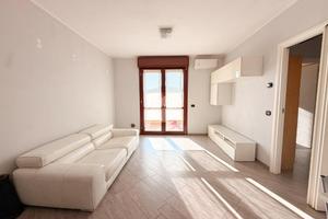 3 LOCALI A TRECATE